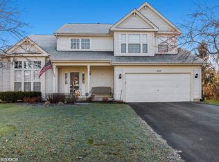 1657 Brigham Ln, Crystal Lake, IL