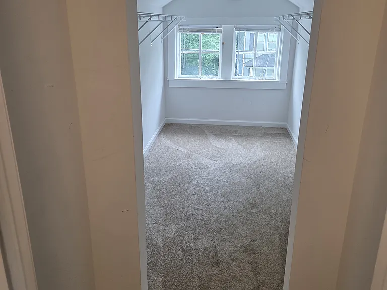 578 Harris St NW — Photo 11