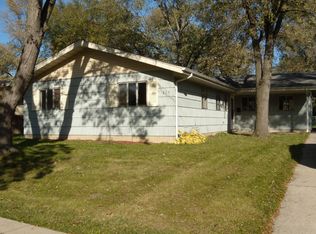 323 N Orchard Dr, Park Forest, IL