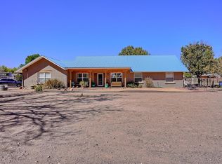 2685 Della Rd SW, Albuquerque, NM 87105