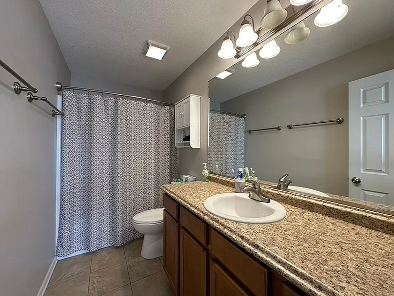 1709 Crabapple Ln — Photo 12
