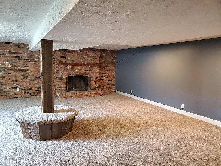 508 N Beadle St — Photo 22