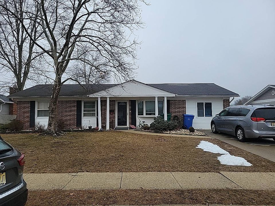 1st image of 13 Throop Ave