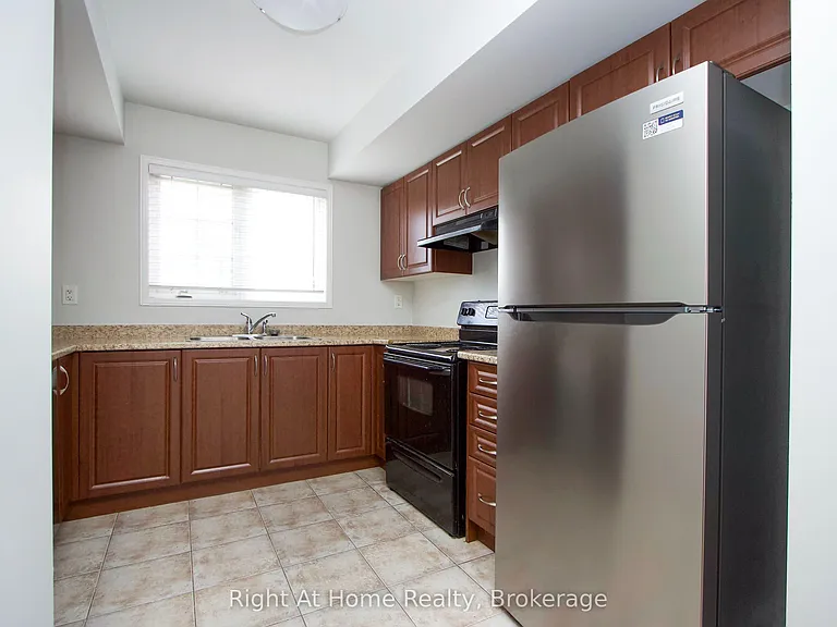65 Cooperage Ln #65 — Photo 8