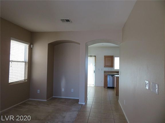 3rd image of 6059 Darkfeather Way
