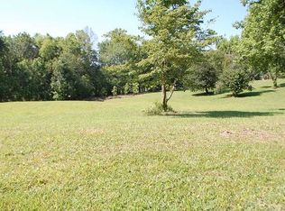 713 Cirencester Ave, Middlesboro, KY 40965
