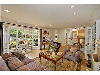 3rd image of 5836 Waverly Ave