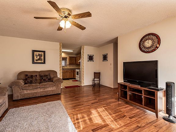 5th image of 5655 Brandon Park Dr