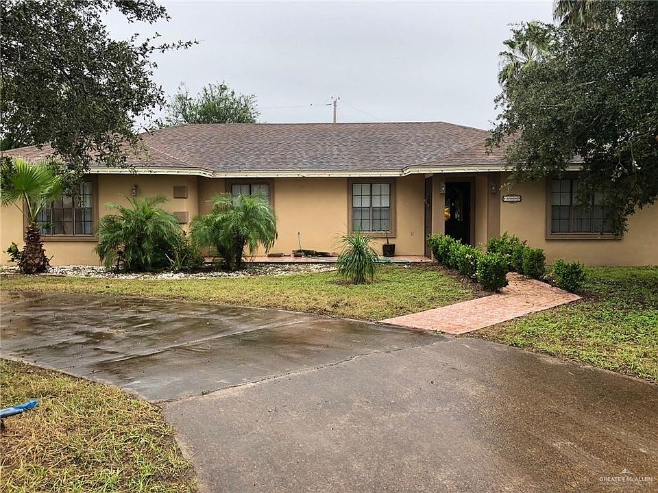 1st image of 900 Sam Houston Blvd