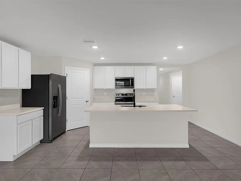 9109 SW 45th Ter — Photo 13