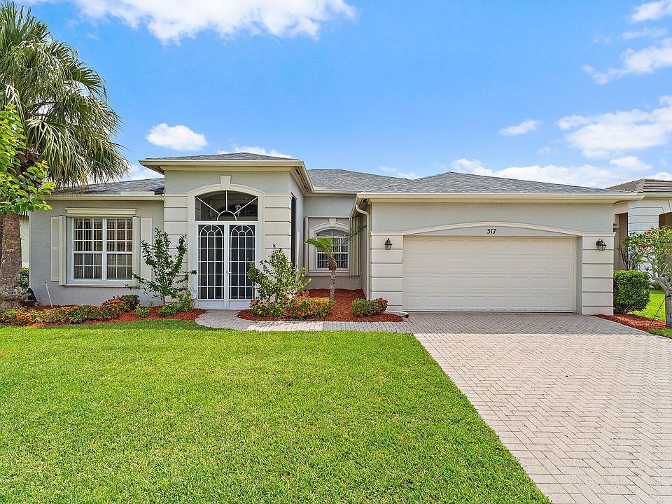 1st image of 317 SW Lake Forest Way