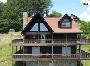 113 Thunder Rd, Piney Creek, NC 28663