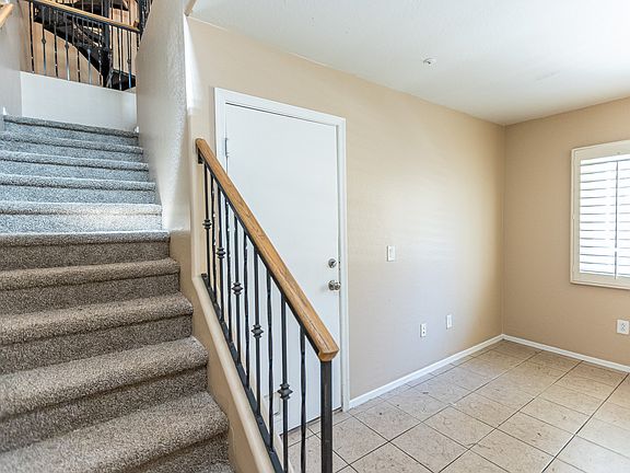 3rd image of 1343 S Sabino Dr