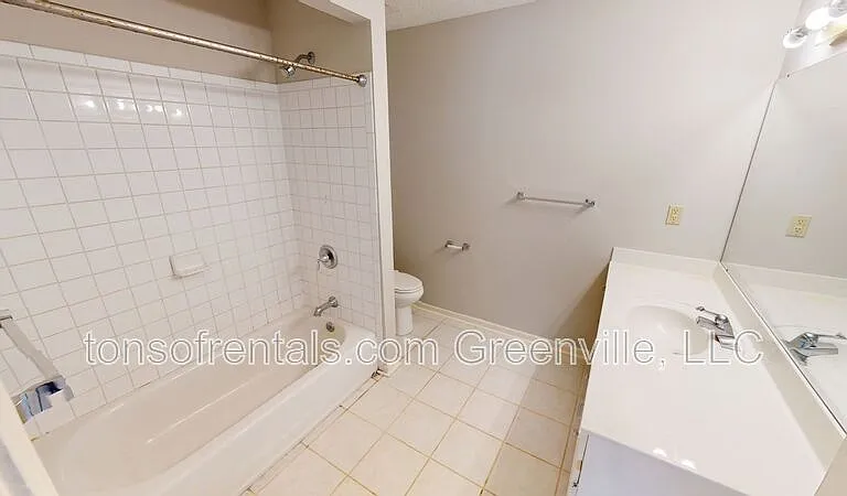 710 Stallings Rd — Photo 15