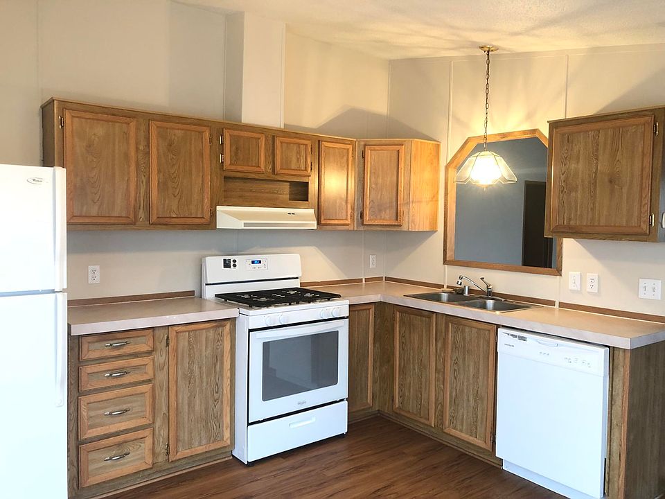 1st image of 59541 Susan Ln E