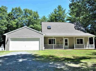 836 King Rd, Saratoga Springs, NY 12866