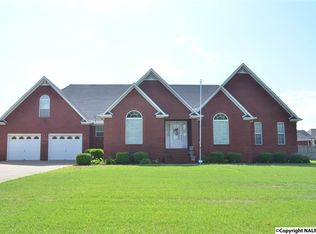 27887 Kim Dr, Harvest, AL 35749