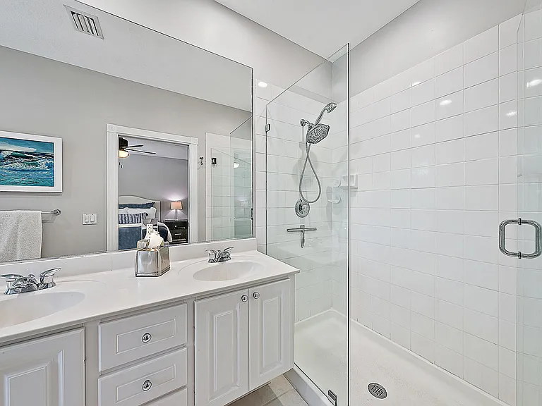 107 Rivinia Dr — Photo 8