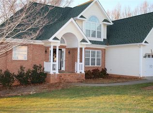 5316 Old Plantation Cir, Winston Salem, NC 27104