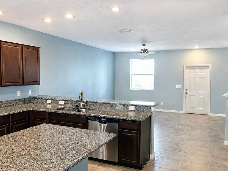 4603 Bexley Village Dr — Photo 3