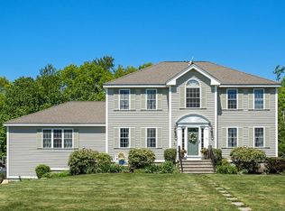 65 Courtney Dr, Holden, MA 01520