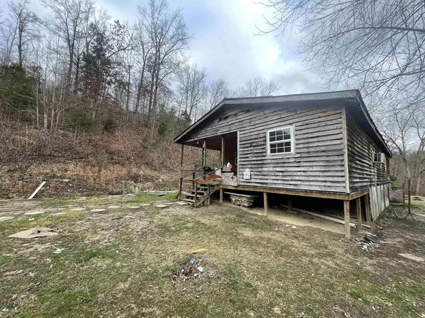 644 Elk Ln, Louisa, KY 41230