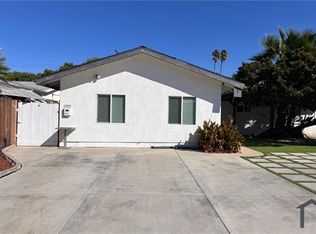 18617 Community St, Northridge, CA 91324