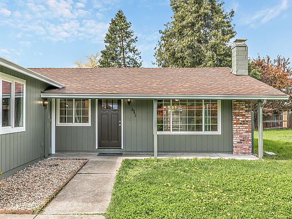 2nd image of 3063 Shelterwood Cir