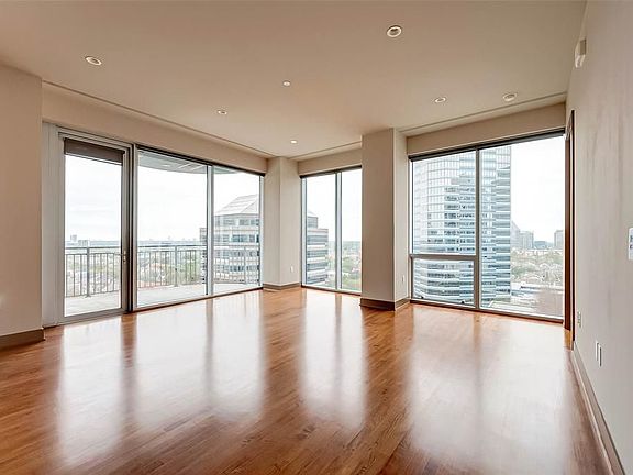 3rd image of 1600 Post Oak Blvd Unit 1301