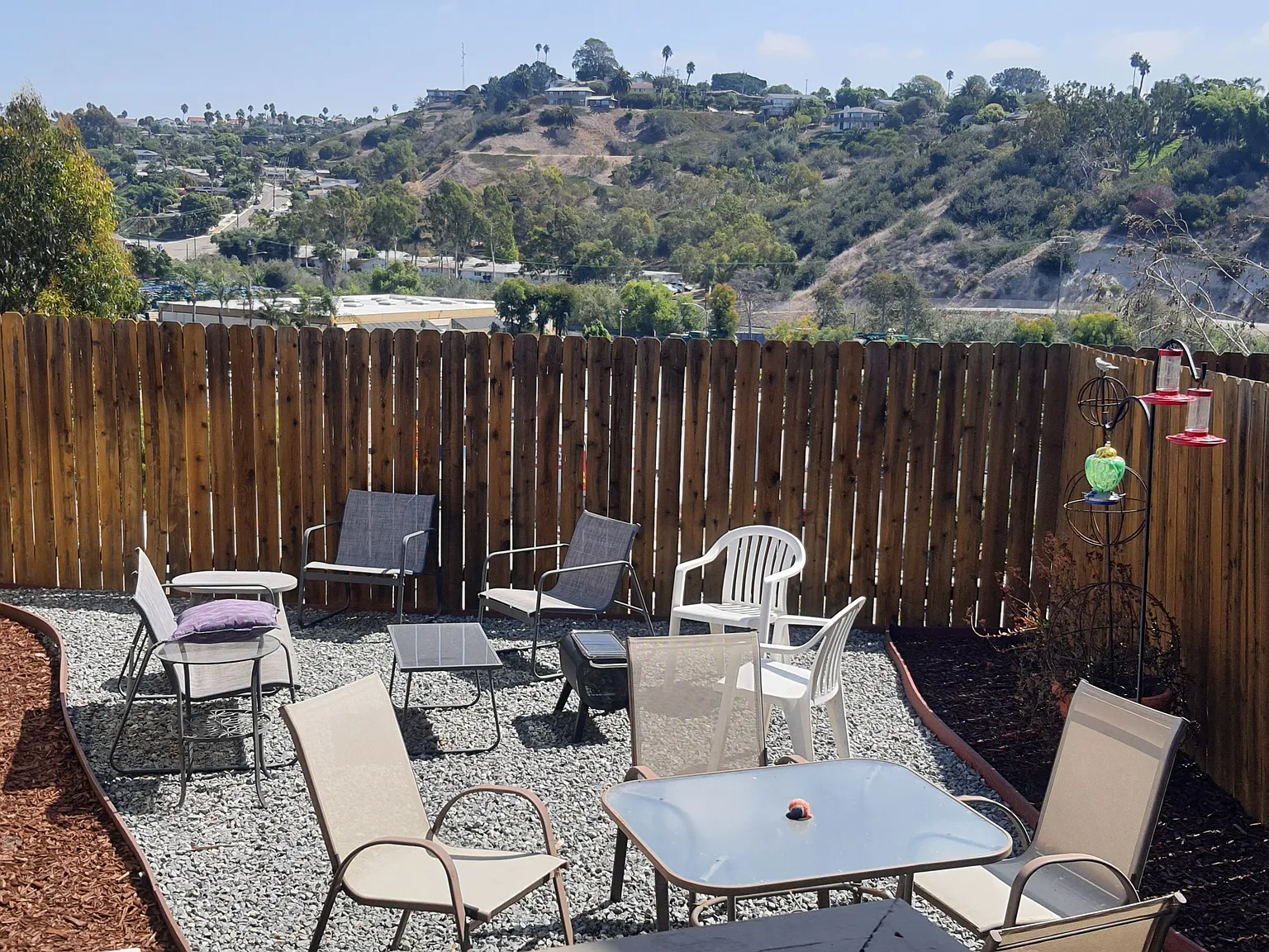 4 bed, 1600 sqft, $4,299 — Photo 3