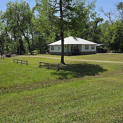 3rd image of 18541 Highway 465