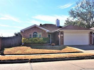 5800 Rock Meadow Trl, Arlington, TX 76017
