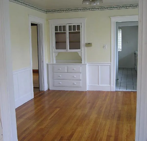 98 Beechcroft St #2 — Photo 11