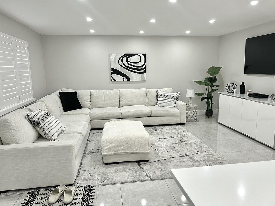 1st image of 15109 Ashland Drive #326