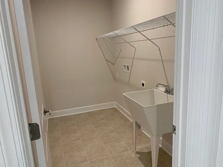 150 Boxelder Dr — Photo 22