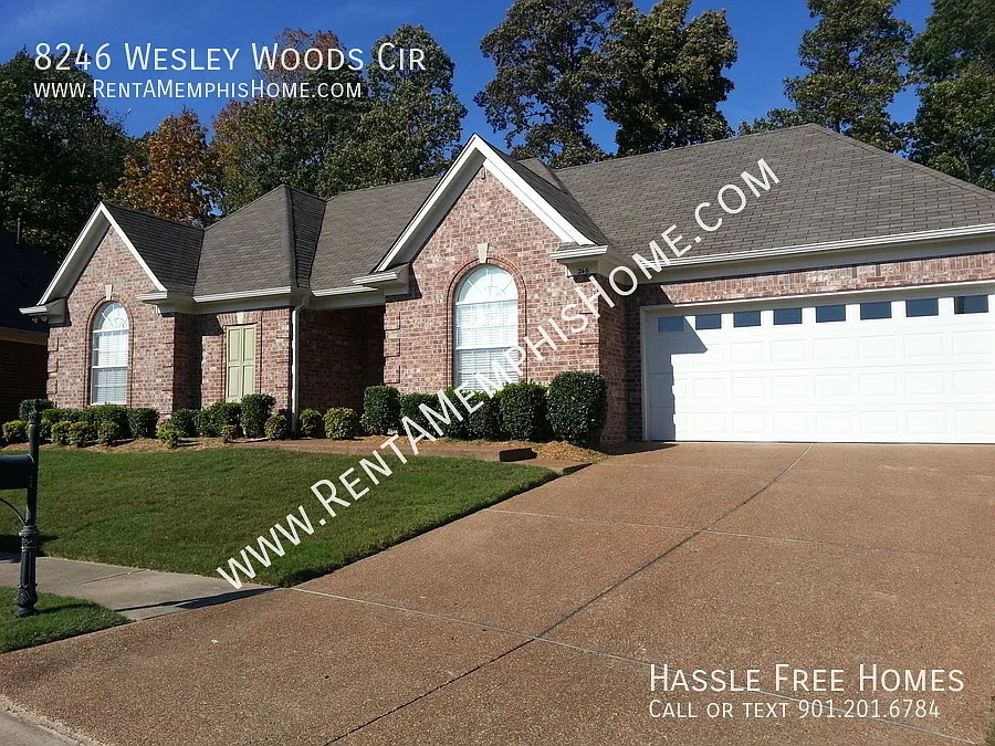 Move-In Ready 3BR/2BA in Quiet Cordova Circle All Appliances Included — Photo 2