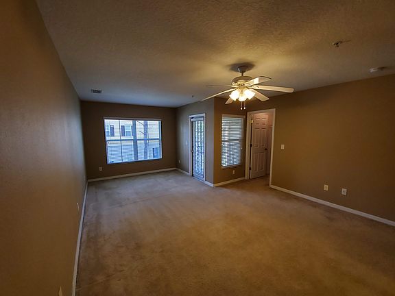 5th image of 4838 Luge Ln