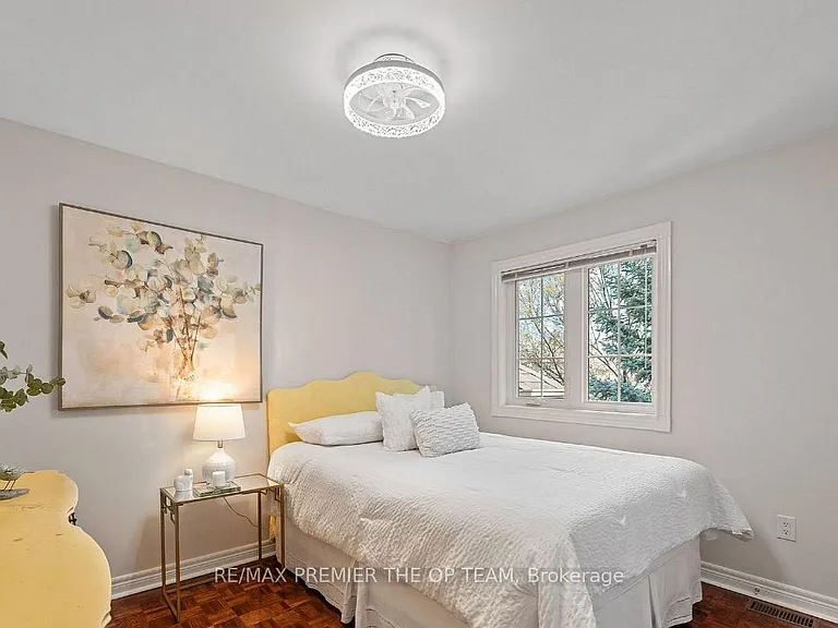 58 Calera Cres #LOFT — Photo 3