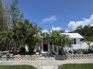 701 Broadway St, Longboat Key, FL 34228