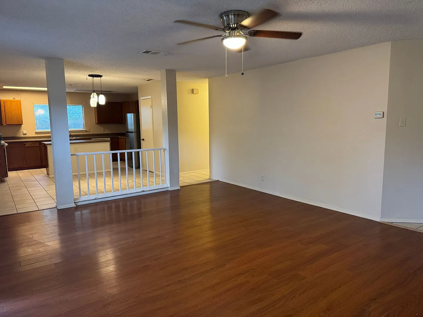 Welcome home to 8251 Sunshine Trail! — Photo 4