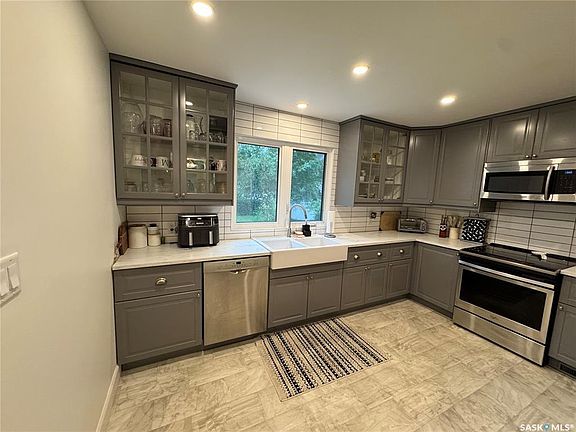 4th image of 41 McNab Cres