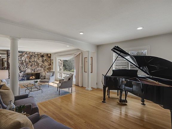 2nd image of 19557 Three Oaks Way