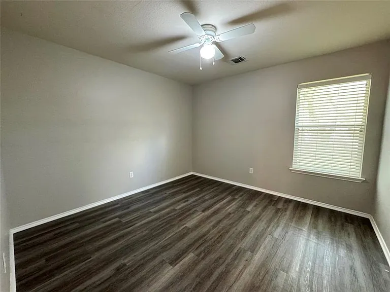 2311 Portwood Bend Cv — Photo 26