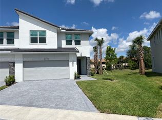 4390 Veleiros Ave, Pompano Beach, FL 33064