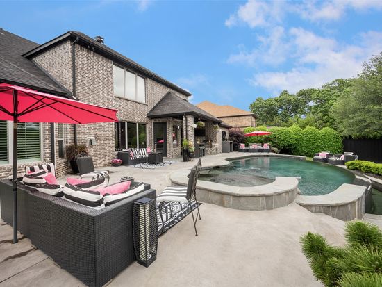 1005 Mallard Lakes Dr, McKinney, TX 75072