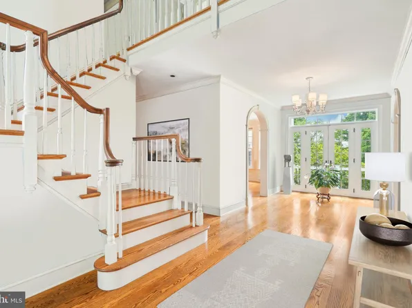 2042 General Alexander Dr, Malvern, PA 19355