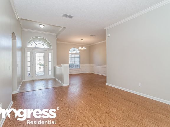 2nd image of 3582 N Victoria Lakes Dr
