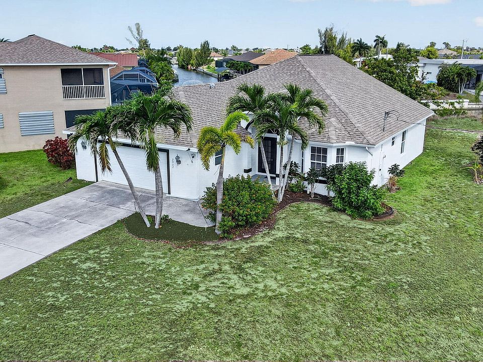 1st image of 2902 NW 17th Avenue