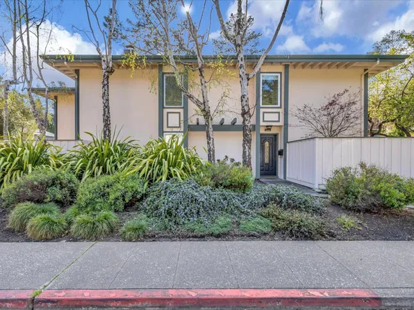 1207 Terra Nova Blvd, Pacifica, CA 94044