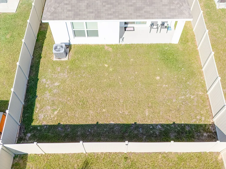 8695 SW 46th Ave — Photo 24